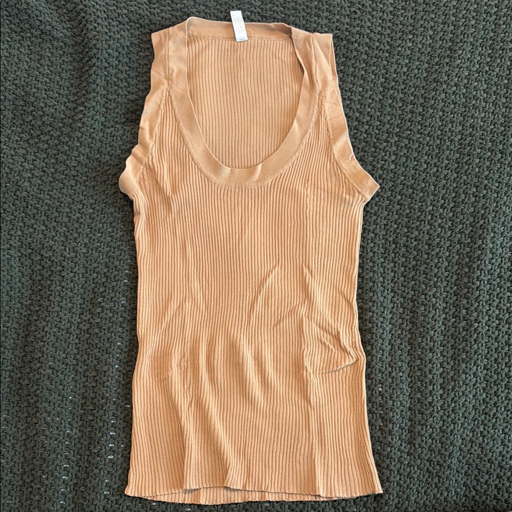 Ribbed Top